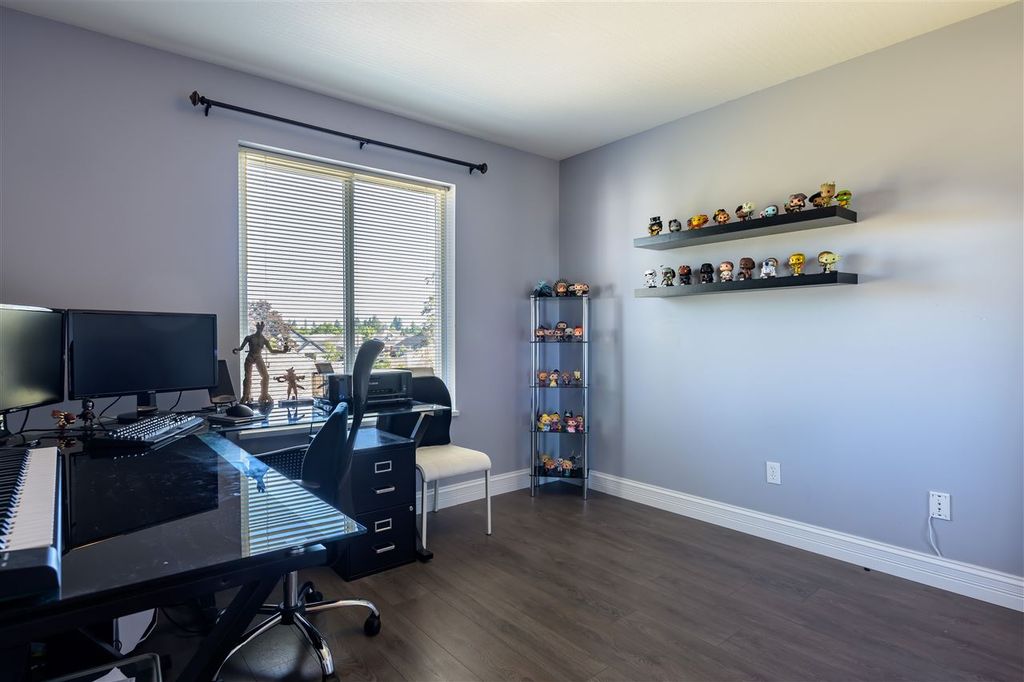 listing image 1107160573507191454