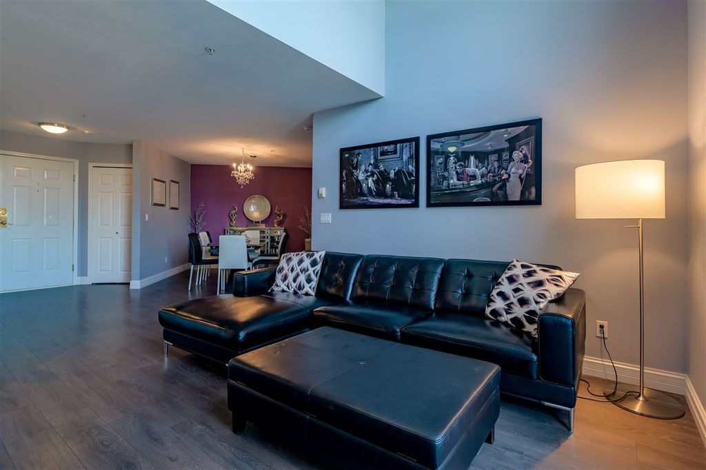 listing image 1100555425226038560