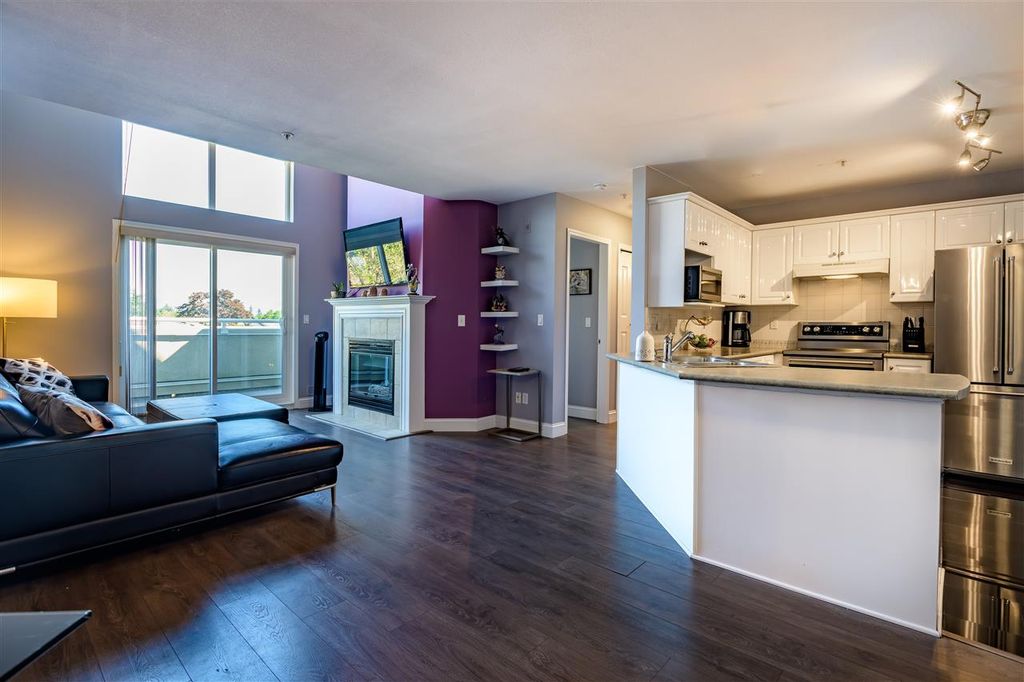 listing image 1105888712190993222