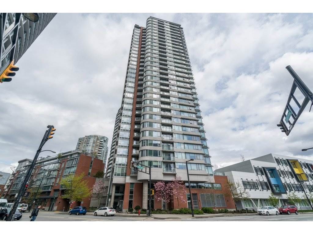 listing image 1101050173264572473