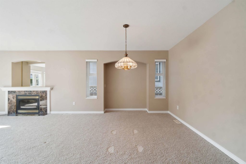 listing image 1100231199947011041