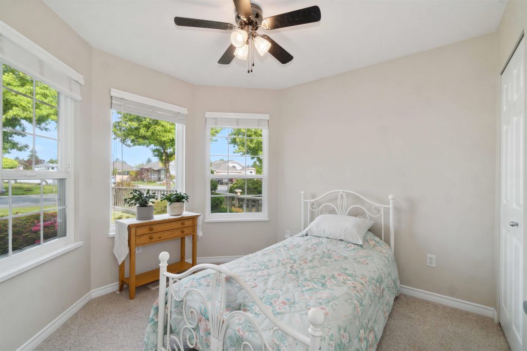 listing image 1104990364899589980