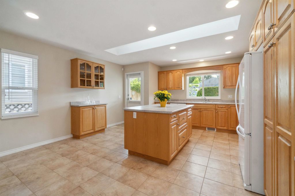 listing image 1106094064963684130