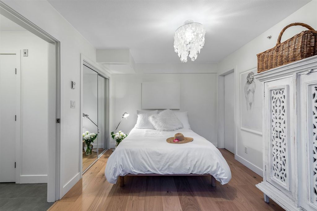 listing image 1106141329144355143