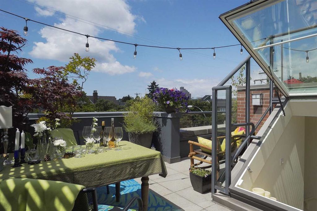 listing image 1106943514183842971