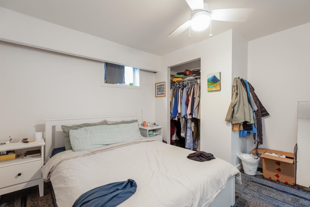 listing image 1102965050370886024
