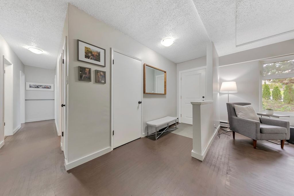 listing image 1103143180486050726