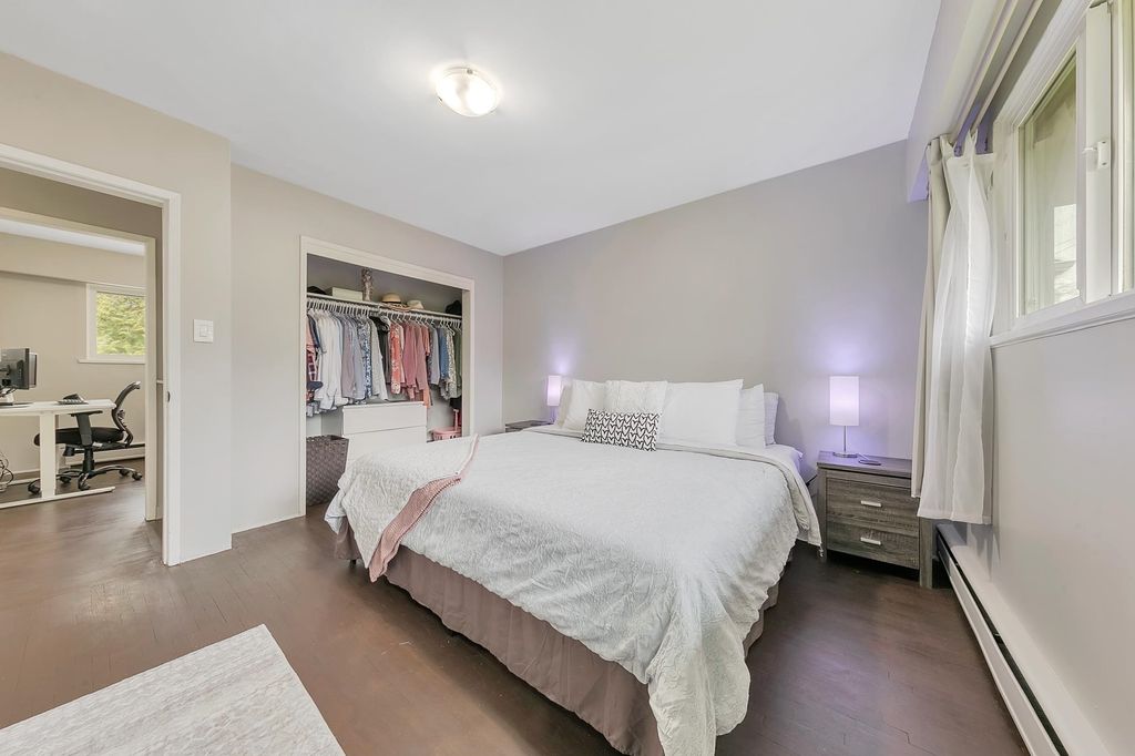 listing image 1108179842261601059