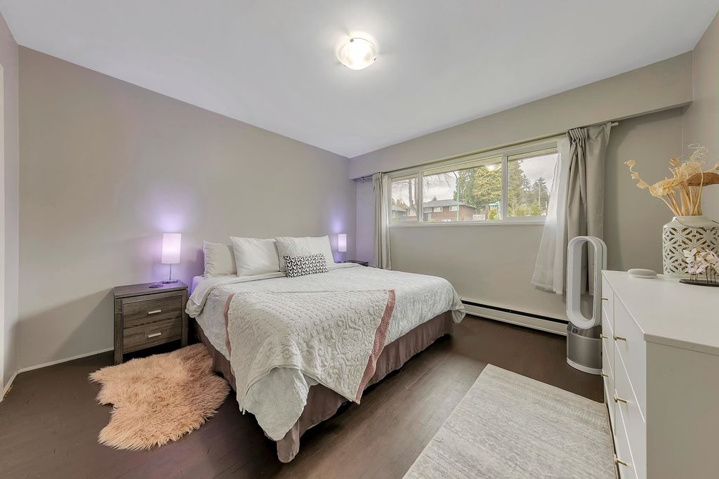 listing image 1108793561248858595