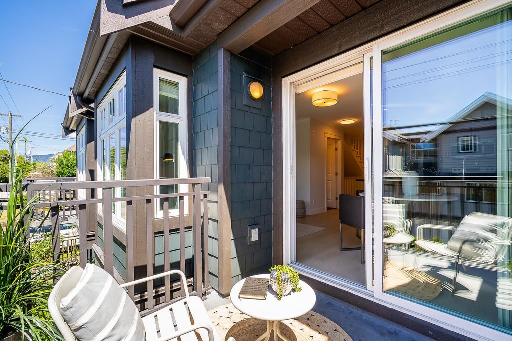 listing image 1108124185256603644