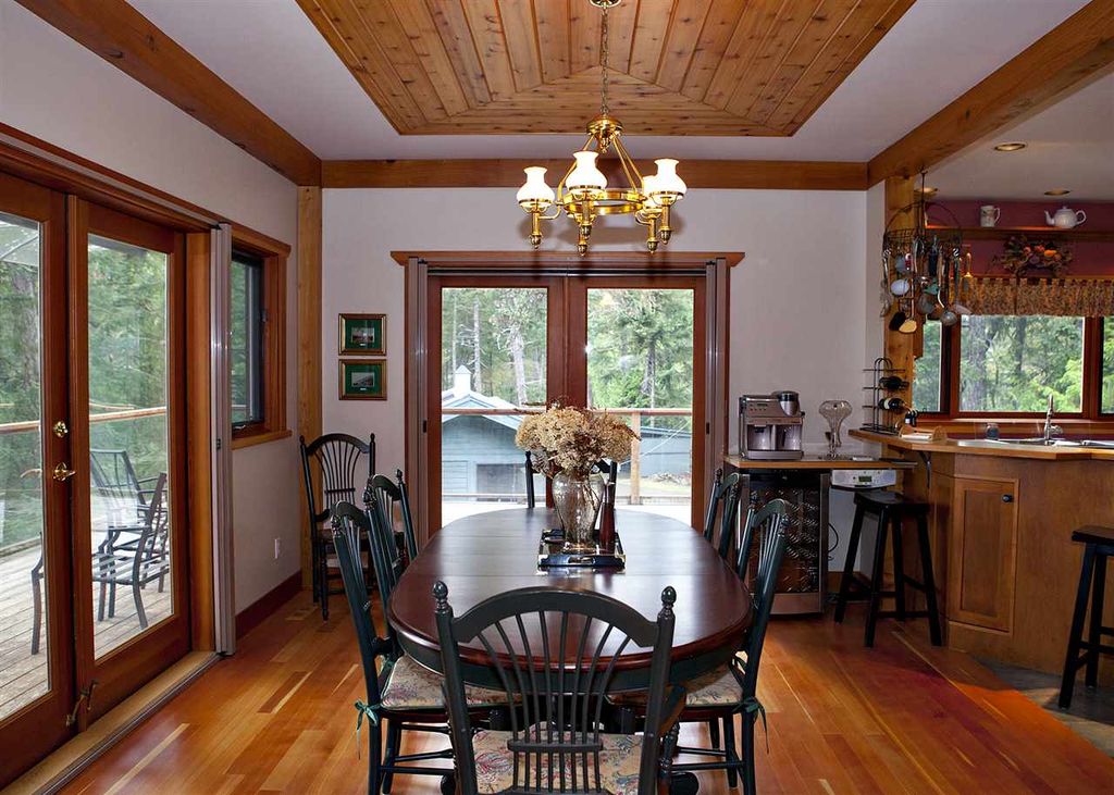 listing image 1103591237137166992