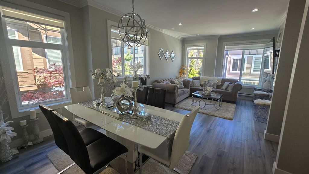 listing image 1108130482999159786