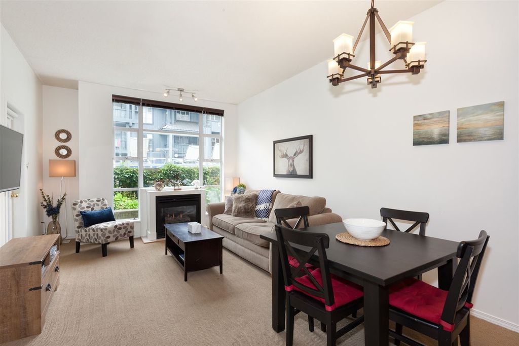 listing image 1100371325908621959