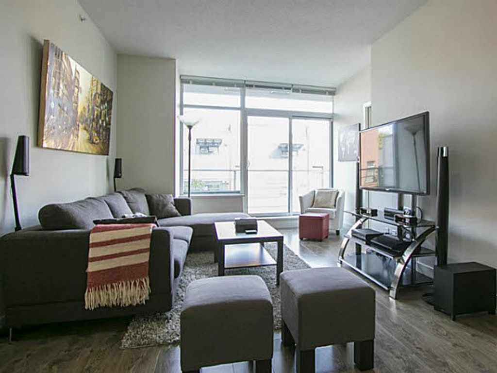 listing image 1106790991396696878