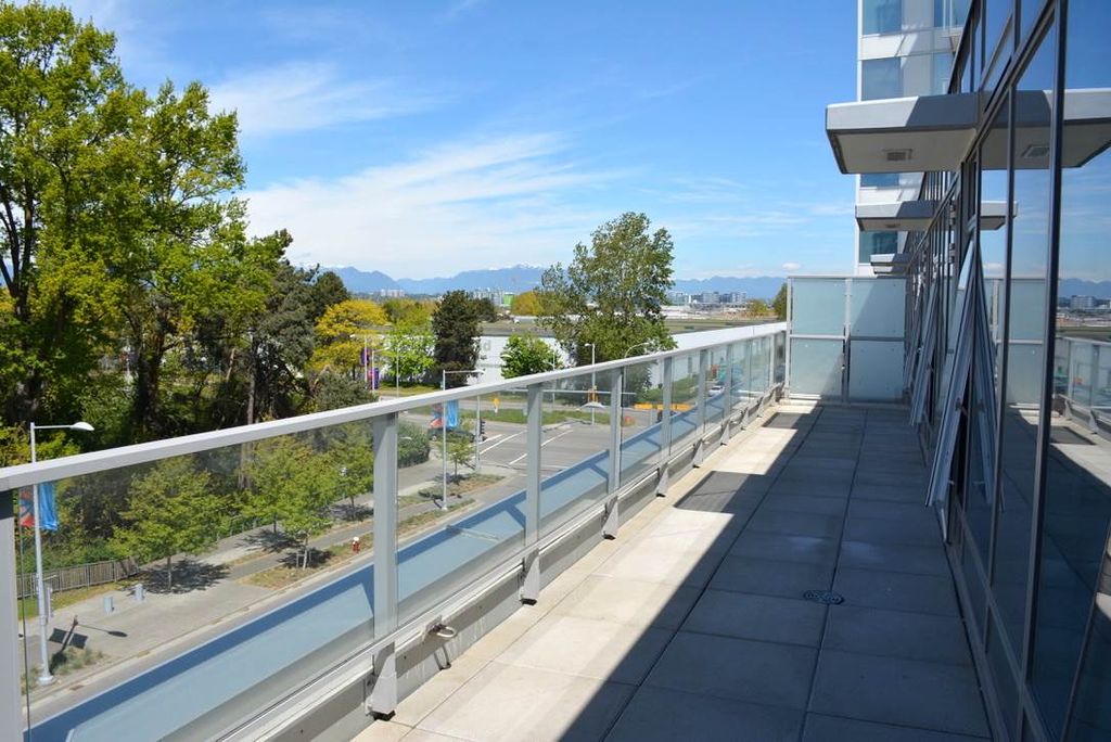 listing image 1100051397802855988
