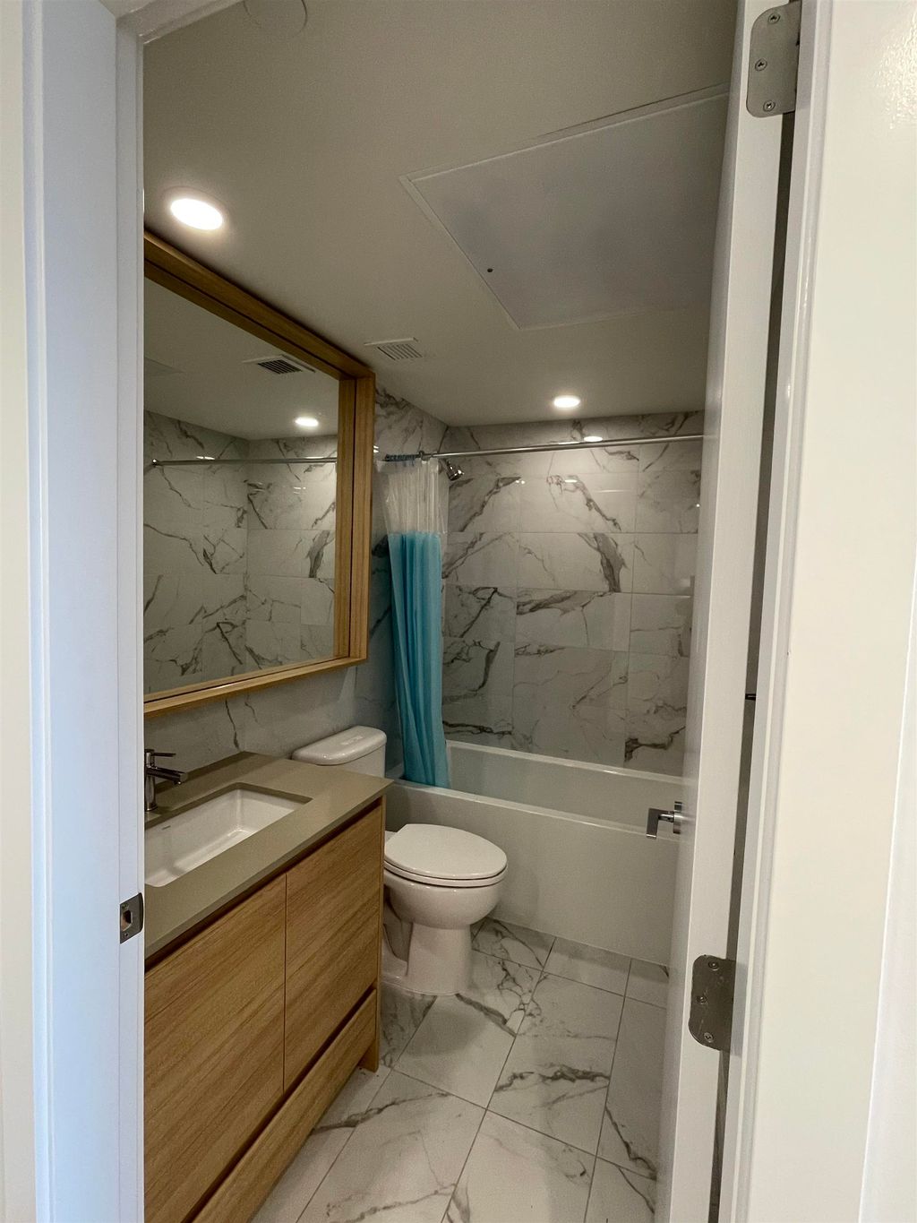 listing image 1106482370571451231