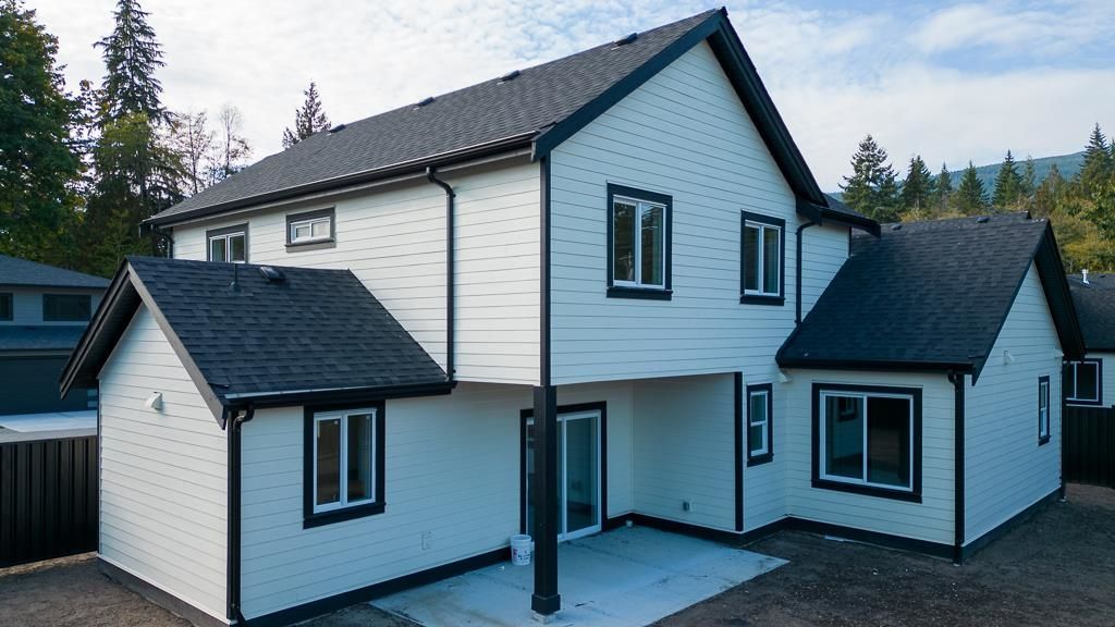 listing image 1101992575123546512