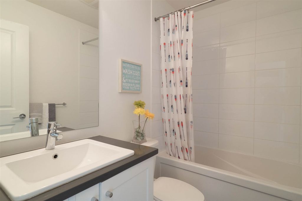 listing image 1106593916702291823