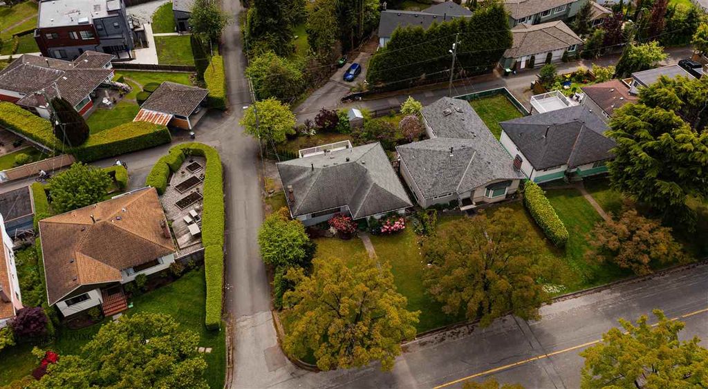 listing image 1101496742934623816