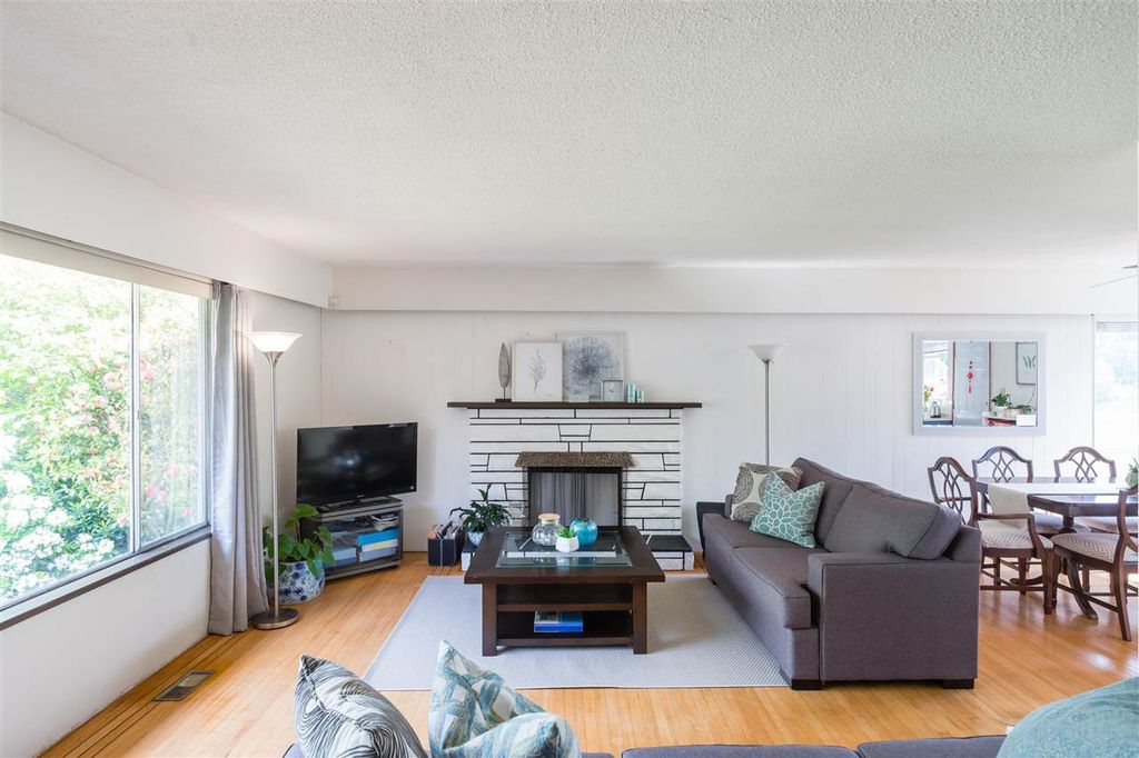listing image 1107144534454216656