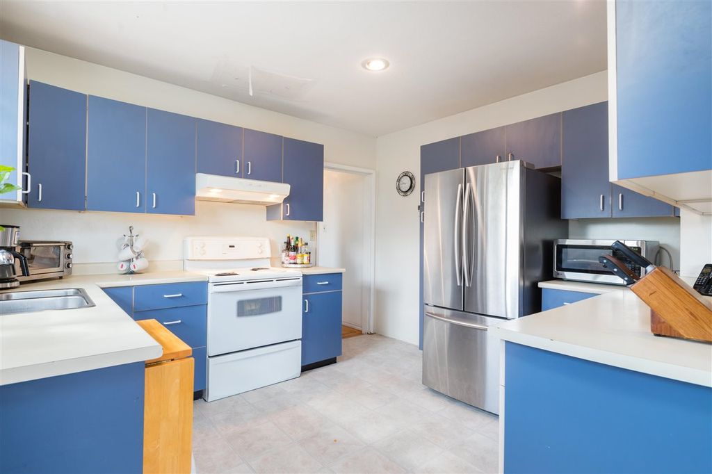 listing image 1105857324527219141