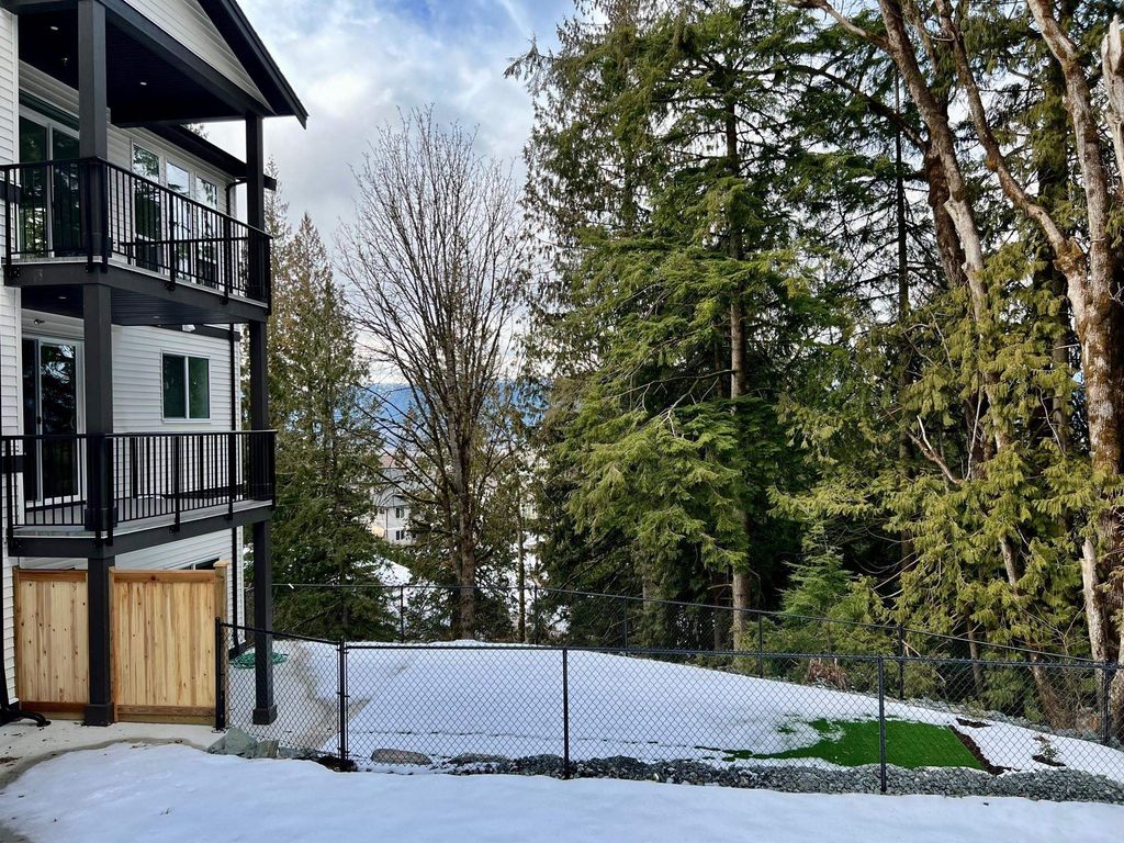 listing image 1105398073467812059