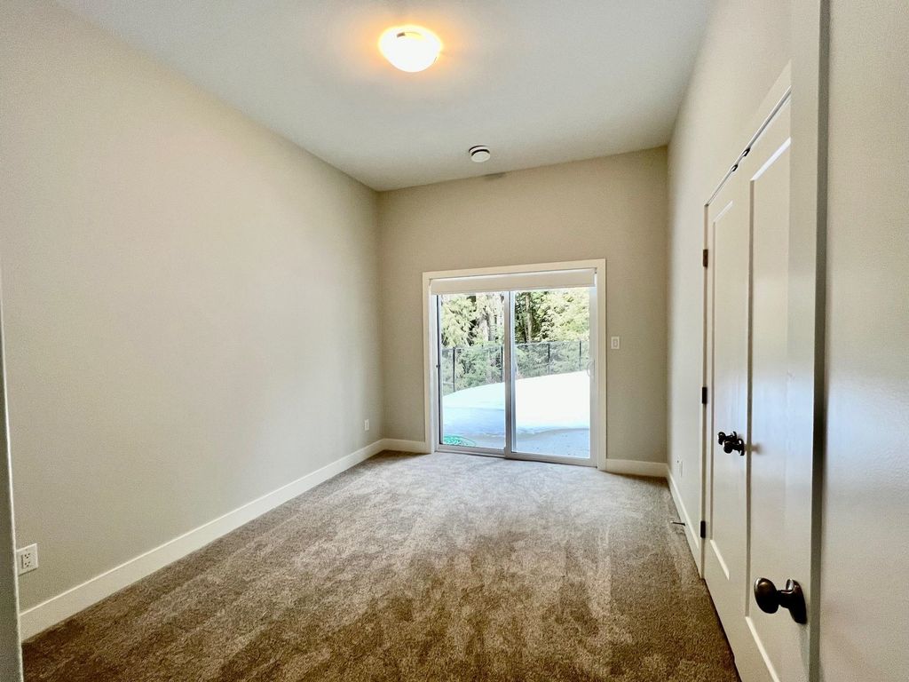 listing image 1107181288371712844