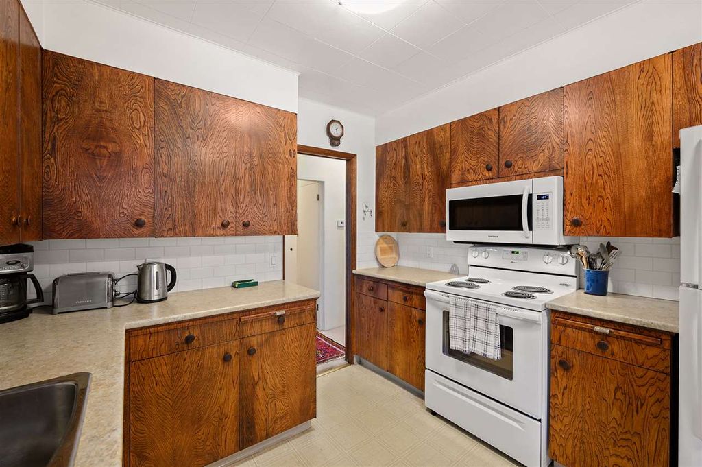 listing image 1108265236477652633