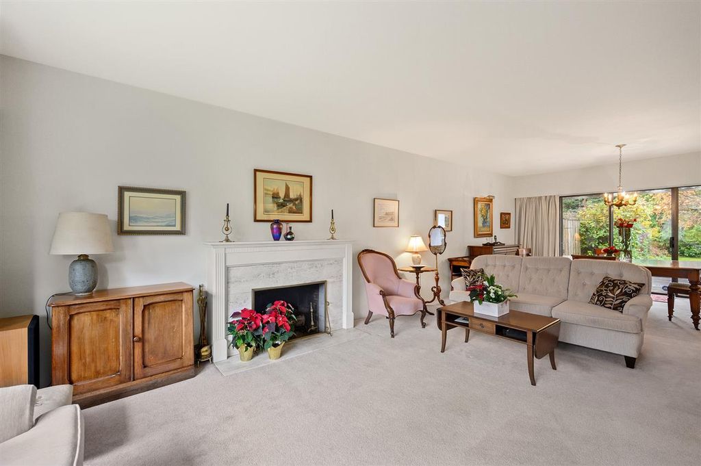 listing image 1101081443765168330