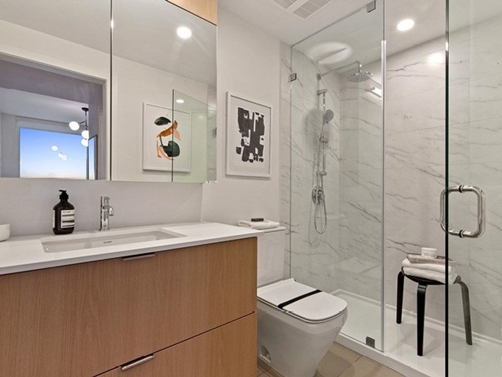 listing image 1105517739082078891