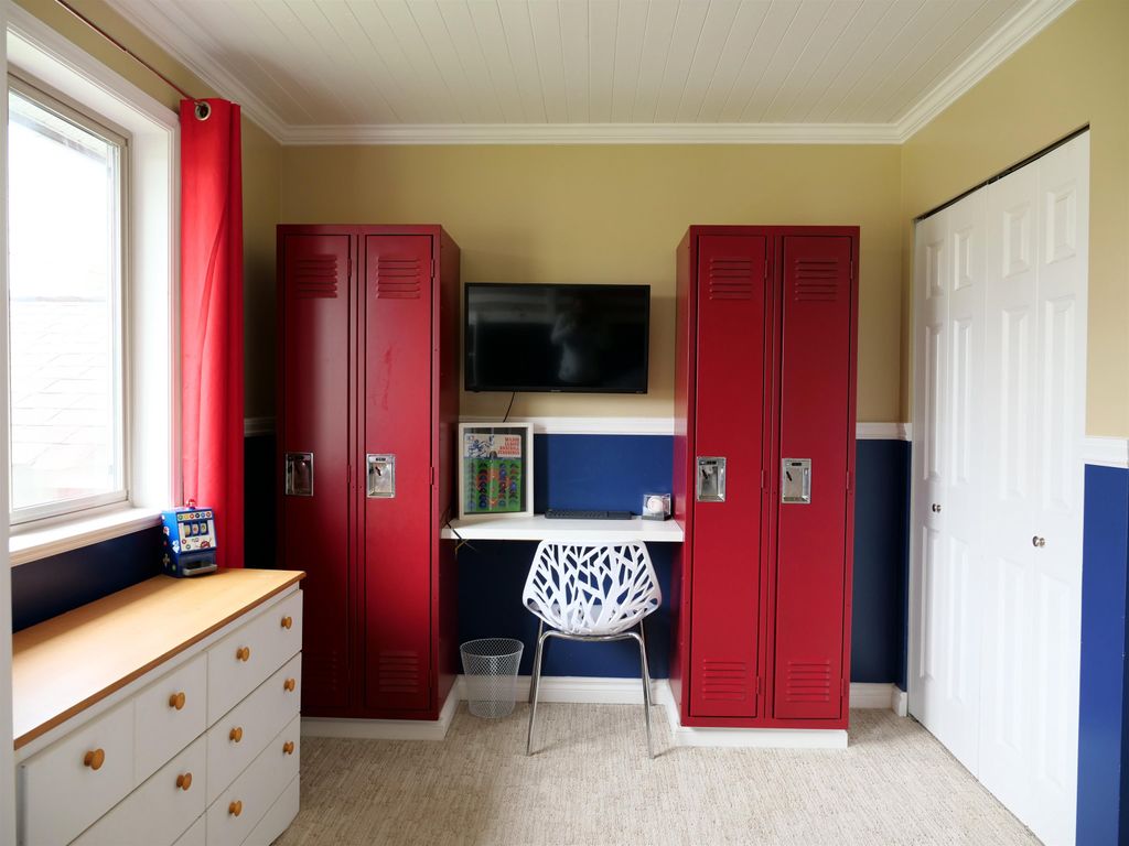 listing image 1101519128371376269