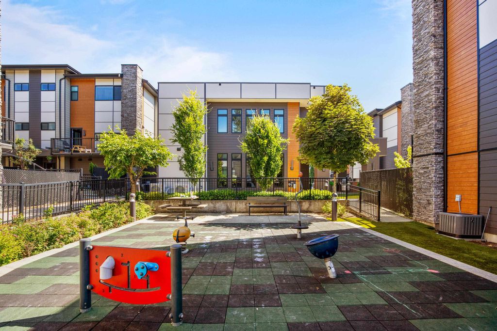 listing image 1101997721934740378