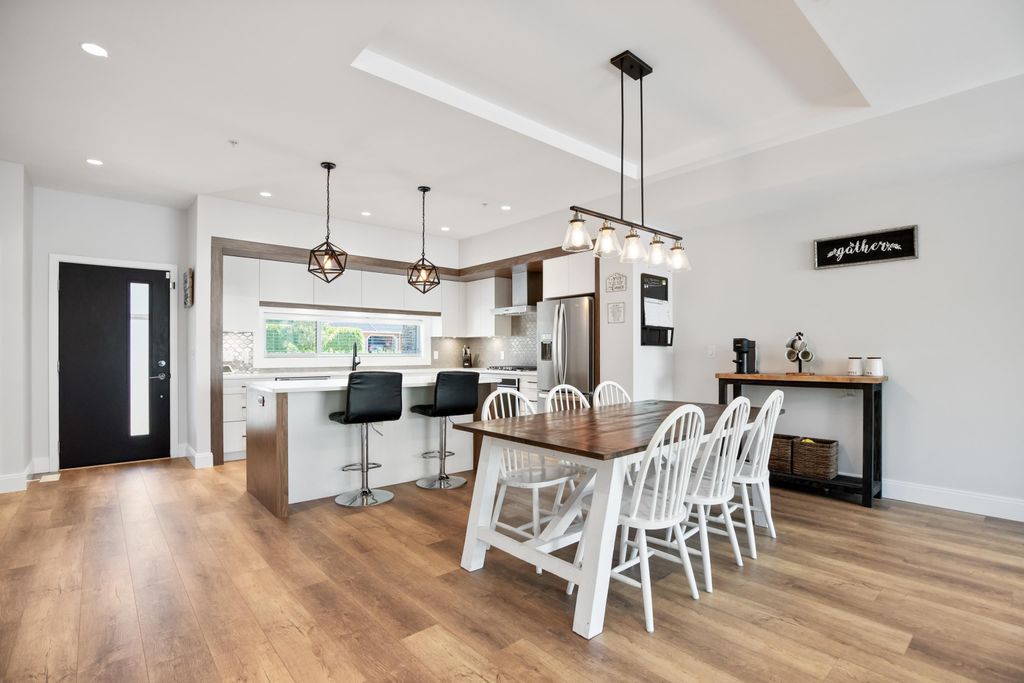 listing image 1106602518614317388