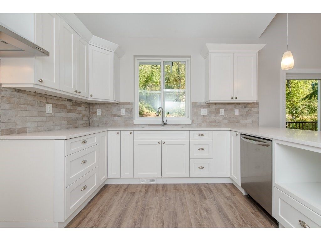 listing image 1105970837498223966