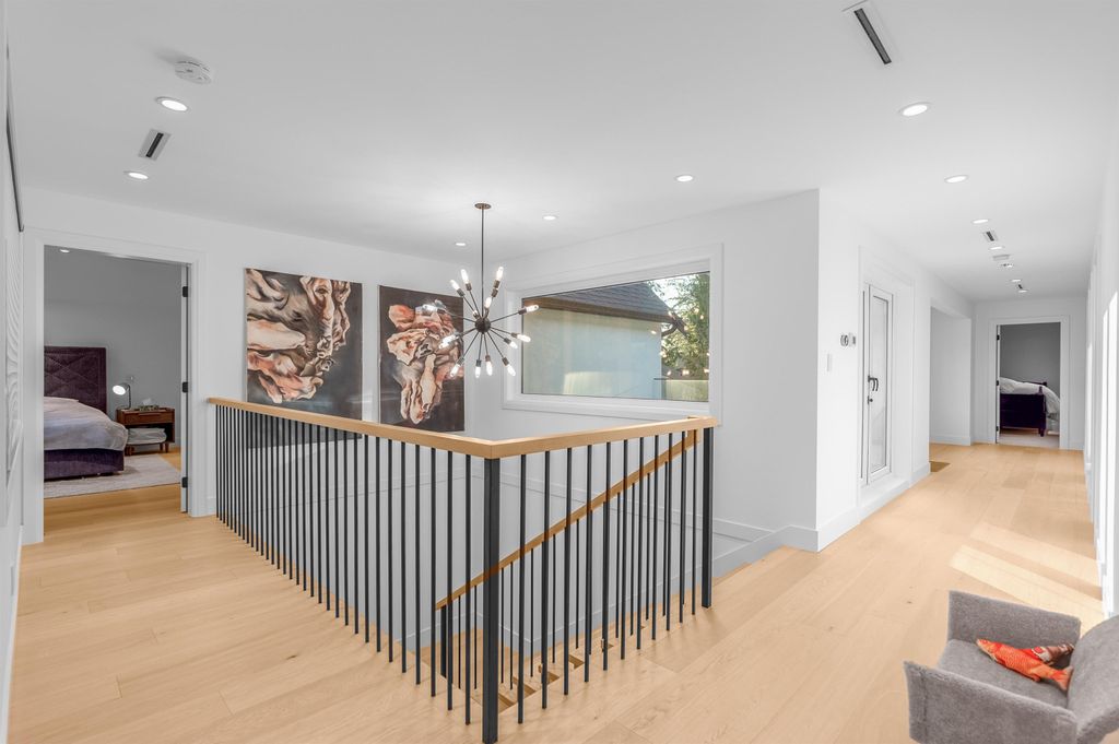 listing image 1102179588016397464