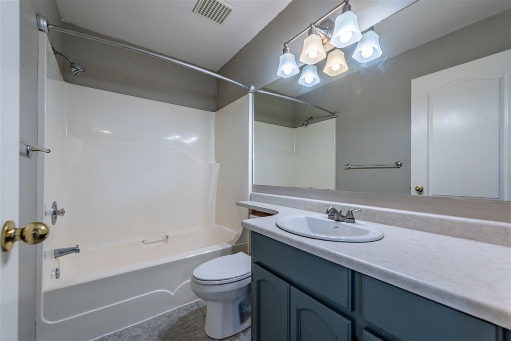 listing image 1102278008974144476