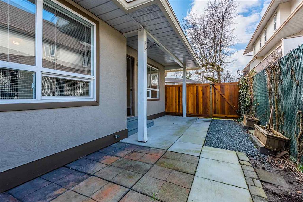 listing image 1101421245225384584