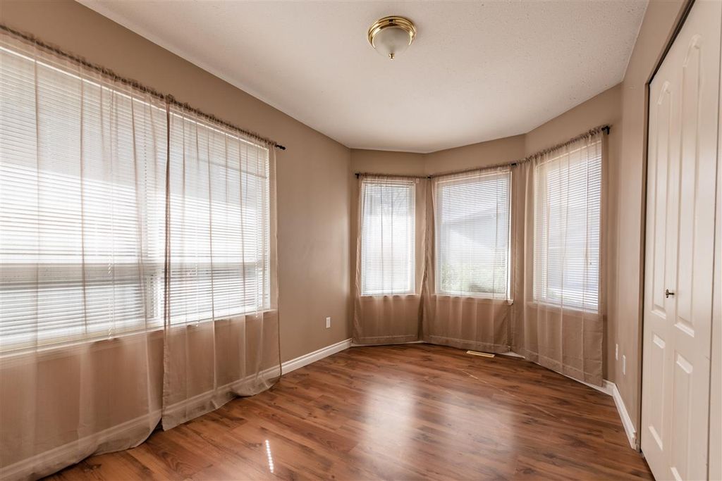 listing image 1101462592960146696