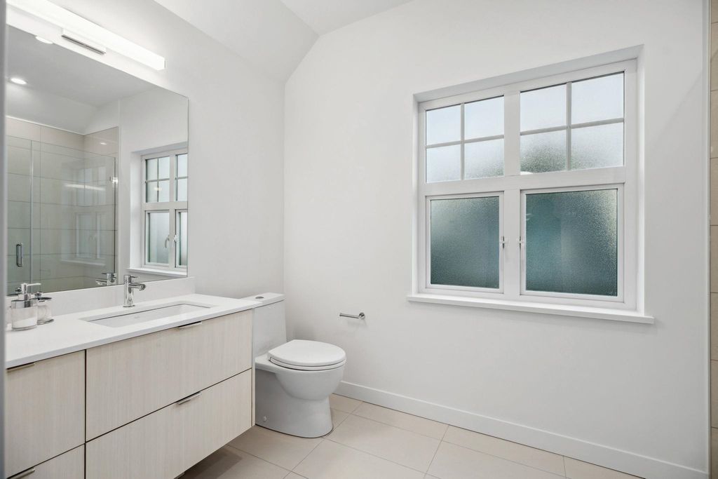 listing image 1104915620257201601