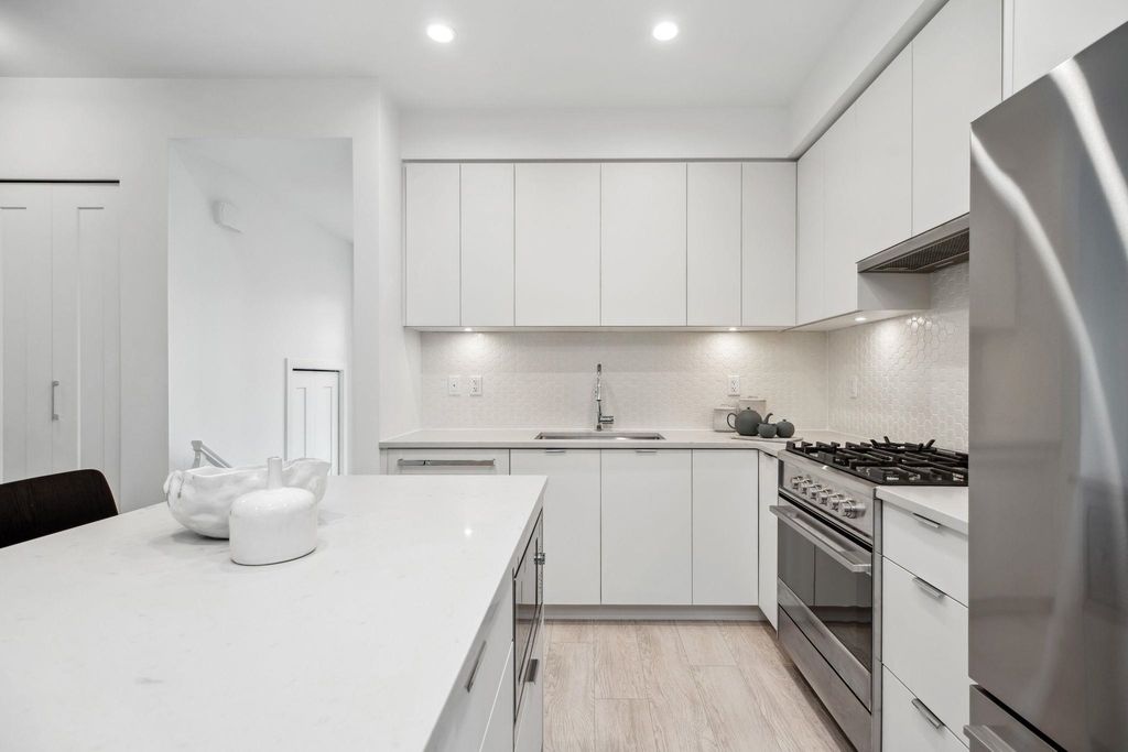 listing image 1101039549485053941