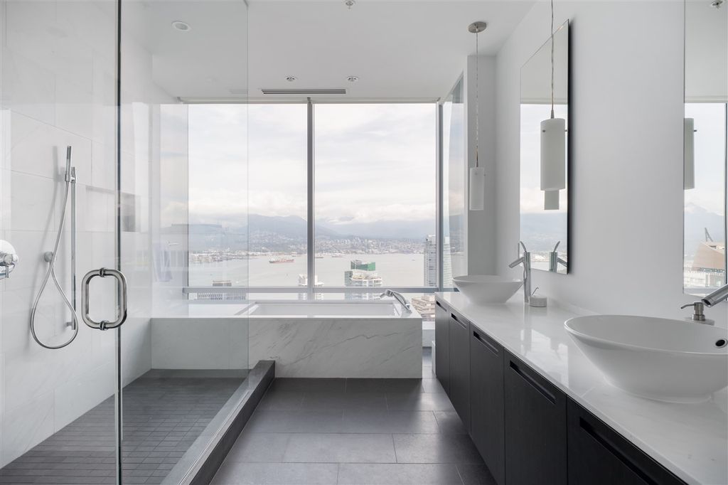 listing image 1102714679898692198