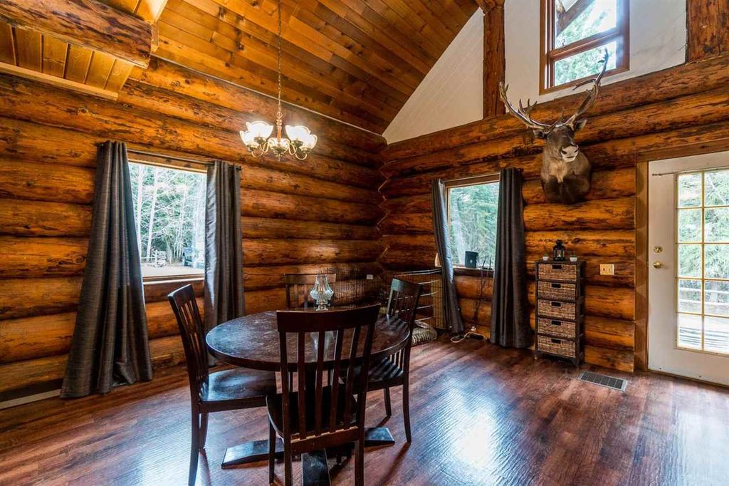 listing image 1107114328418300537