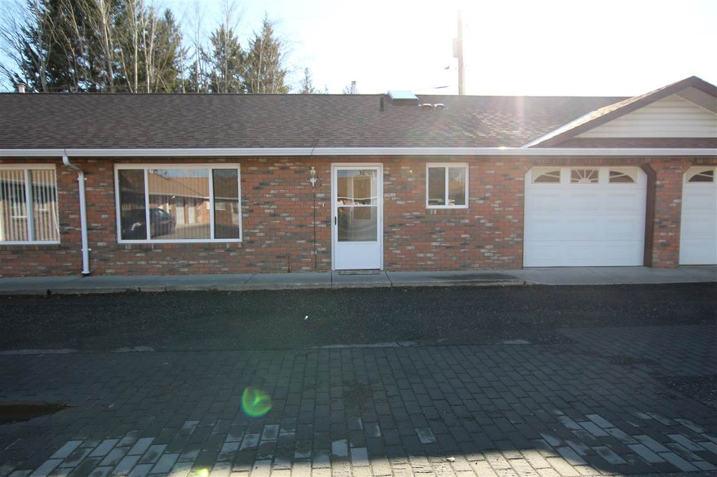 listing image 1100556989669400258