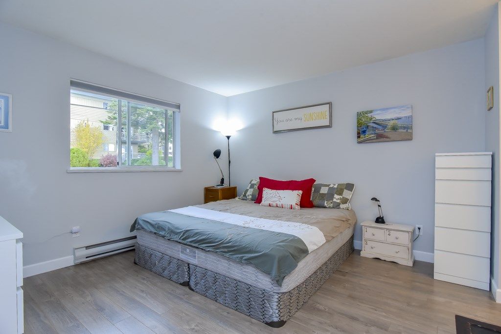 listing image 1100306378530143166