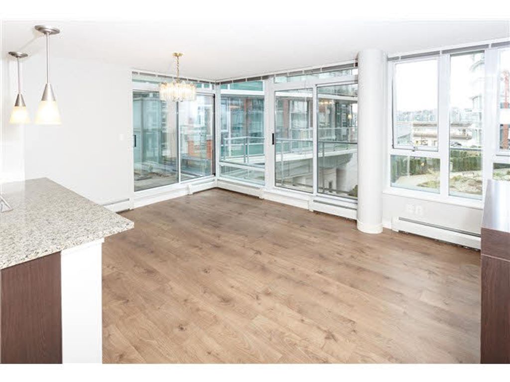 listing image 1108387108572189357