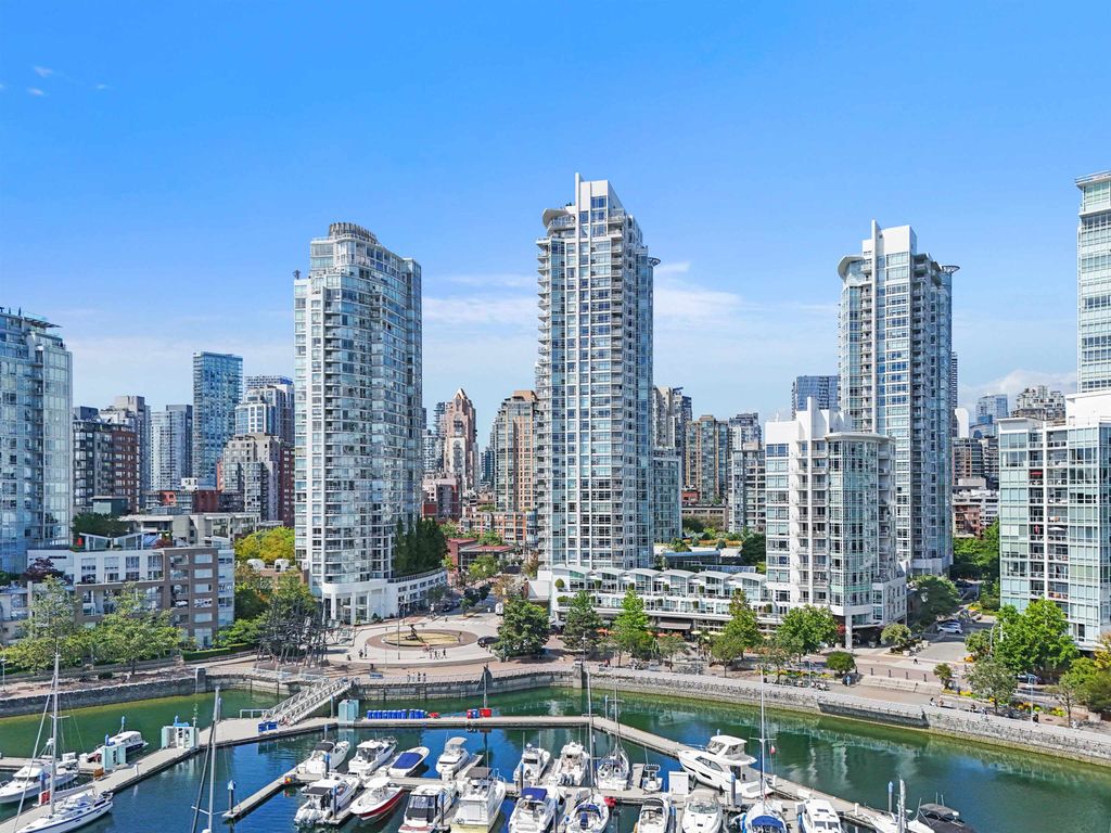 listing image 1101147685400426883