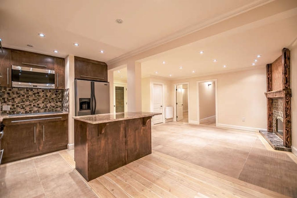 listing image 1108563787639155234