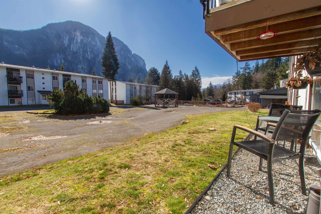 listing image 1107372703604285858