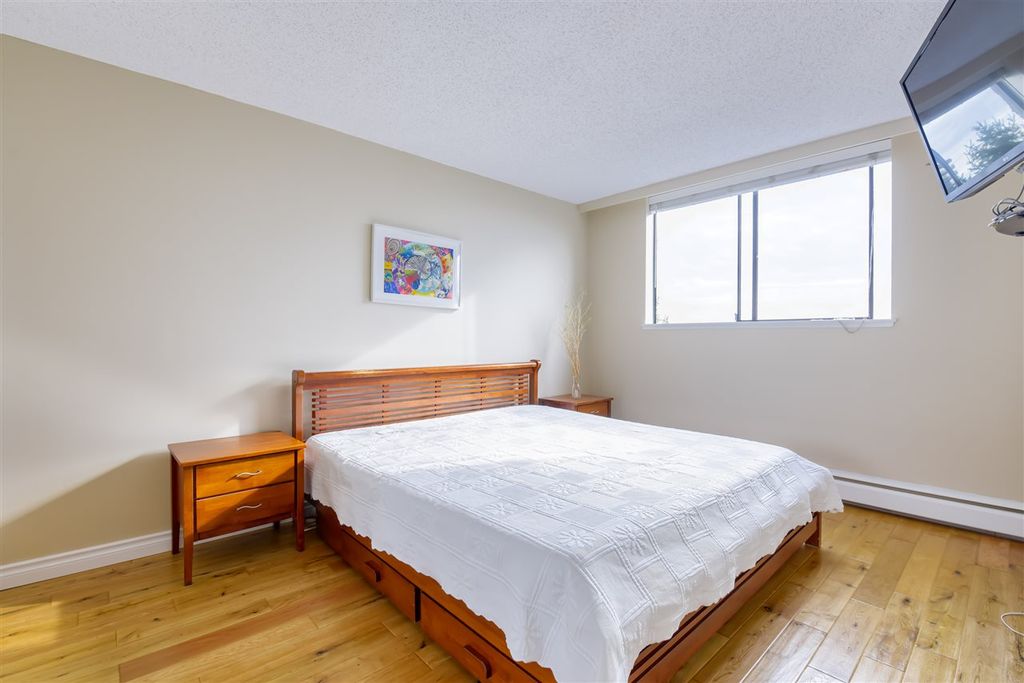listing image 1108096021169232618