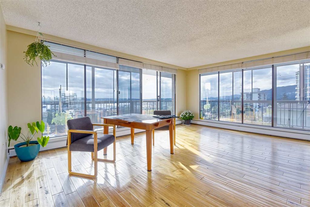 listing image 1104395918986969359